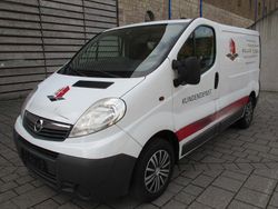 Weiß Gebraucht 2013 Opel Vivaro Van | 5.950 € (Guter Preis)