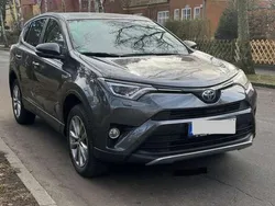 Gebraucht 2019 Toyota RAV4 Hybrid Comfort SUV | 20.000 € (Superpreis)