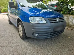 Blau Gebraucht 2005 VW Caddy Van / Kleinbus | 2.690 € (Teuer)