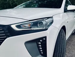 Weiß Gebraucht 2018 Hyundai Ioniq Style Limousine | 13.200 € (Fairer Preis)