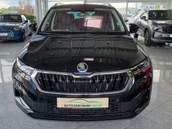 Schwarz Neu 2025 Skoda Karoq SUV | 36.990 € (Teuer)