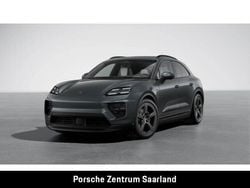Grau Gebraucht 2022 Porsche Macan SUV | 96.872 € (Guter Preis)