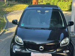Schwarz Gebraucht 2016 Smart ForTwo Cabrio Prime Cabrio | 9.900 € (Fairer Preis)
