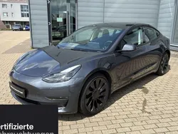 Silber Gebraucht 2021 Tesla Model 3 Performance Limousine | 32.200 € (Fairer Preis)