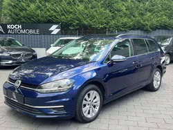Atlantik blue metallic Gebraucht 2019 VW Golf VII Comfortline Kombi | 15.499 € (Fairer Preis)