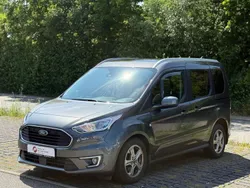 Grau Gebraucht 2019 Ford Tourneo Connect Titanium Van / Kleinbus | 19.990 € (Fairer Preis)