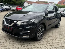 Schwarz Gebraucht 2019 Nissan Qashqai N-Connecta SUV | 14.999 € (Fairer Preis)