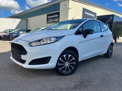 Weiß Gebraucht 2017 Ford Fiesta Ambiente Kleinwagen | 7.490 € (Guter Preis)