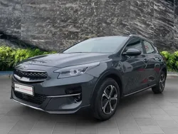 Pentametal Gebraucht 2020 Kia XCeed Vision SUV | 21.250 € (Etwas zu teuer)