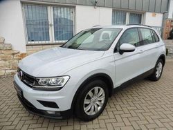 White silver Gebraucht 2018 VW Tiguan Trendline SUV | 19.750 € (Fairer Preis)
