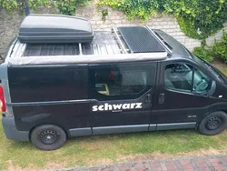 Schwarz Gebraucht 2009 Renault Trafic Van | 6.200 €