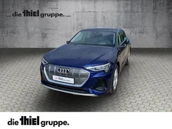 Blau Gebraucht 2022 Audi e-tron S-Line SUV | 38.980 € (Guter Preis)