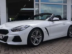 Alpinweiß uni Gebraucht 2022 BMW Z4 Shadowline Cabrio | 35.990 € (Guter Preis)