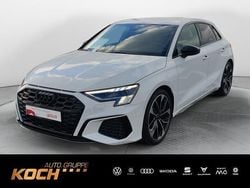 Weiß Gebraucht 2024 Audi S3 Ambiente Limousine | 39.590 € (Guter Preis)