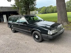 Schwarz Gebraucht 1995 Volvo 940 Kombi | 2.940 €
