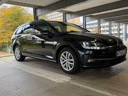 Schwarz Gebraucht 2019 VW Golf VII R-line Kombi | 14.000 € (Guter Preis)