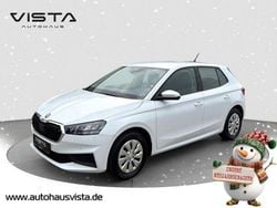 Weiß Gebraucht 2022 Skoda Fabia Ambition Kleinwagen | 16.900 € (Fairer Preis)