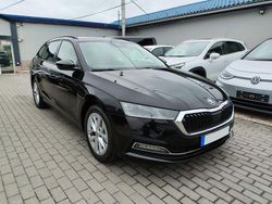 Schwarz Gebraucht 2023 Skoda Octavia Kombi | 25.500 € (Fairer Preis)