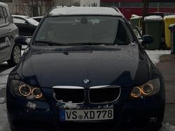 Blau Gebraucht 2005 BMW 320 Kombi | 2.500 € (Teuer)