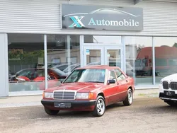 Rot Gebraucht 1990 Mercedes 190 Sportline Limousine | 4.999 €