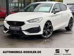 Candy weiss Gebraucht 2023 Cupra Leon VZ Limousine | 33.790 € (Etwas zu teuer)
