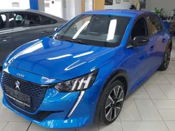 Blau/drei schichten perlmutt Gebraucht 2021 Peugeot e-208 GT Kleinwagen | 18.690 € (Fairer Preis)