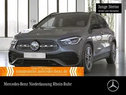 Grau Gebraucht 2021 Mercedes GLA250 AMG SUV | 35.990 € (Fairer Preis)