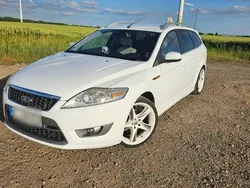Weiß Gebraucht 2010 Ford Mondeo Ghia Kombi | 5.500 € (Teuer)