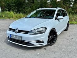 Weiß Gebraucht 2017 VW Golf VII Kombi | 11.500 € (Guter Preis)