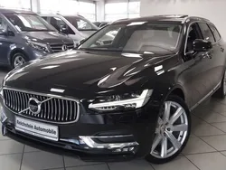 Onyxblack (metallic) Gebraucht 2017 Volvo V90 Inscription Kombi | 26.200 € (Fairer Preis)