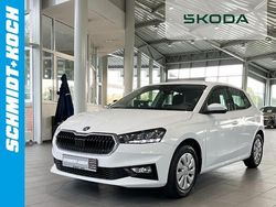 Weiß Gebraucht 2024 Skoda Fabia Essence Kleinwagen | 14.990 € (Guter Preis)
