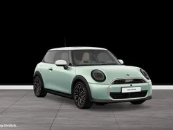 Grün Gebraucht 2024 Mini Cooper S Kleinwagen | 34.406 € (Teuer)