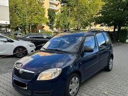 Blau Gebraucht 2009 Skoda Roomster Kombi | 1.190 € (Guter Preis)