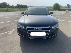 Schwarz Gebraucht 2011 Audi A8 Ambiente Limousine | 12.700 €