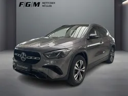 Mountaingrau met. Gebraucht 2024 Mercedes GLA250 Progressive SUV | 43.390 € (Fairer Preis)