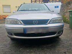 Silber Gebraucht 1999 Opel Vectra Kombi | 550 € (Superpreis)