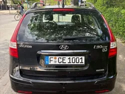Schwarz Gebraucht 2012 Hyundai i30 Classic Kombi | 2.000 € (Fairer Preis)