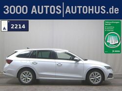 Weiss Gebraucht 2021 Skoda Octavia First Edition Kombi | 14.680 € (Guter Preis)
