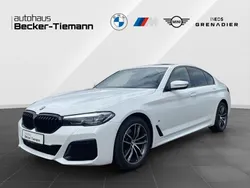 Alpinweiß uni Gebraucht 2022 BMW 520 M Sport Limousine | 39.606 € (Teuer)