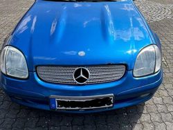 Blau Gebraucht 2003 Mercedes SLK230 Edition Cabrio | 1.999 € (Guter Preis)