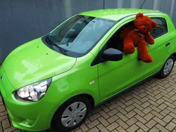 Grün Gebraucht 2014 Mitsubishi Space Star Classic Collection Kleinwagen | 5.414 € (Fairer Preis)