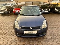 Blau Gebraucht 2007 Suzuki Swift Club Kleinwagen | 3.990 € (Etwas zu teuer)
