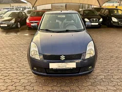 Blau Gebraucht 2007 Suzuki Swift Club Limousine | 3.990 € (Etwas zu teuer)