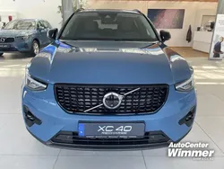 Farbe: blau Gebraucht 2022 Volvo XC40 Ultimate SUV | 42.850 € (Teuer)