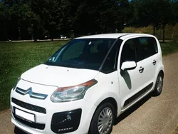 Weiß Gebraucht 2015 Citroën C3 Picasso Attraction Van / Kleinbus | 6.700 € (Fairer Preis)