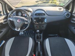 Weiß Gebraucht 2013 Fiat Punto Kleinwagen | 2.490 € (Fairer Preis)