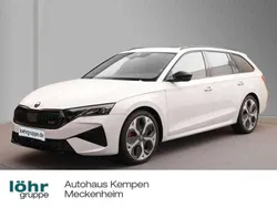Moonweiss metallic Neu 2025 Skoda Octavia RS Kombi | 42.950 € (Fairer Preis)