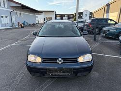Blau Gebraucht 2005 VW Golf IV Pacific Kombi | 1.900 € (Guter Preis)