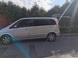 Silber Gebraucht 2009 Mercedes Viano Van / Kleinbus | 6.999 € (Fairer Preis)
