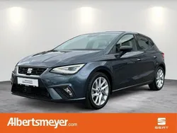 Grau Gebraucht 2022 Seat Ibiza FR Limousine | 19.650 € (Etwas zu teuer)